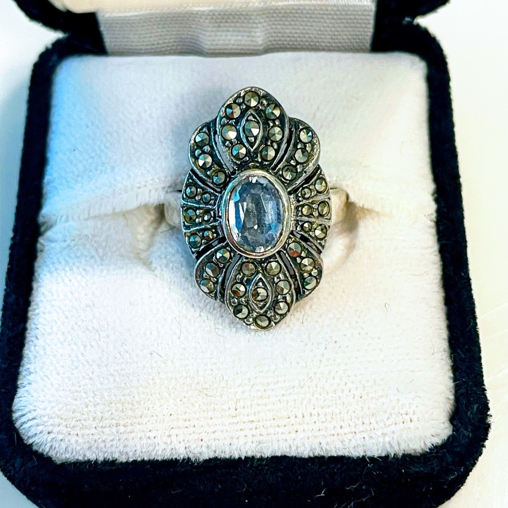 Vintage Sterling Silver Women's Marcasite & Light Blue Topaz Ring